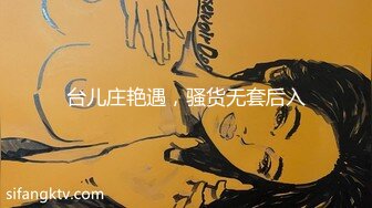 心里有点变态的小伙出租房内故意把女友搞晕翻过来调过去随意玩弄啪啪往她嘴里吐口水享受这种征服的感觉1080P原版