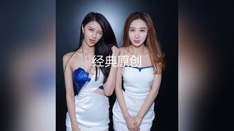 浴室暗藏摄像头偷拍 房东的小女儿洗澡粉嫩粉嫩的