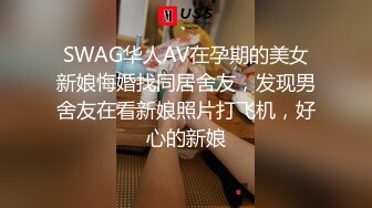 黑丝露脸嫩模激情3P爽翻天，被两个小哥疯狂抽插蹂躏，各种高难度体位爆草，吃奶玩逼口交大鸡巴