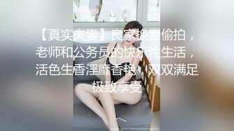 游乐场女厕全景偷拍几个撅着屁股嘘嘘的高颜值美女 (1)