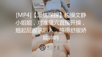 最新【家有E妻】e嫂乳交精选，这一对巨乳天生就是为了乳交，当涂满精油之后，谁也无法阻挡