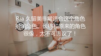 冷艳刺青师性爱成瘾勾引男客人