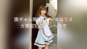 炎热的学生脱下衣服和礼服在学校迪斯科 (ph5eeb0e0908e76)